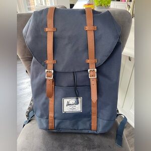 HERSCHEL ‘Little America’ 21L Backpack -Navy
